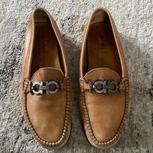 SALVATORE FERRAGAMO Driving loafers